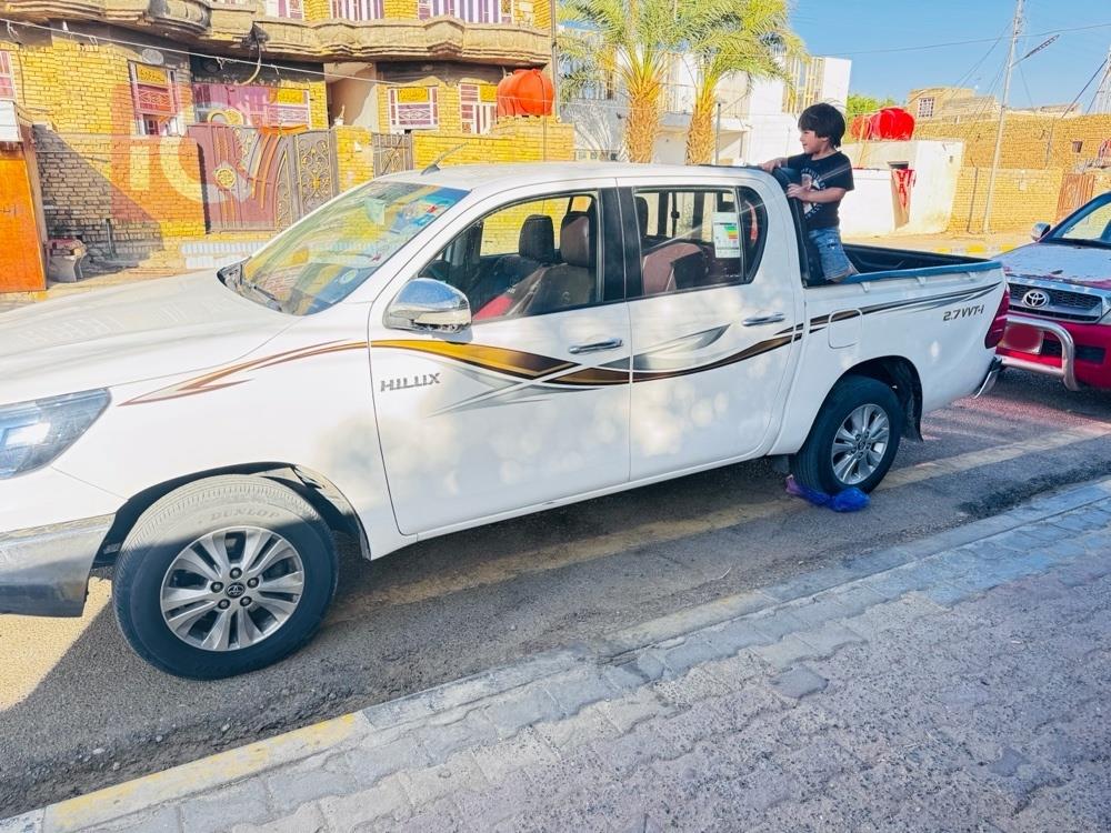 تويوتا هايلوكس